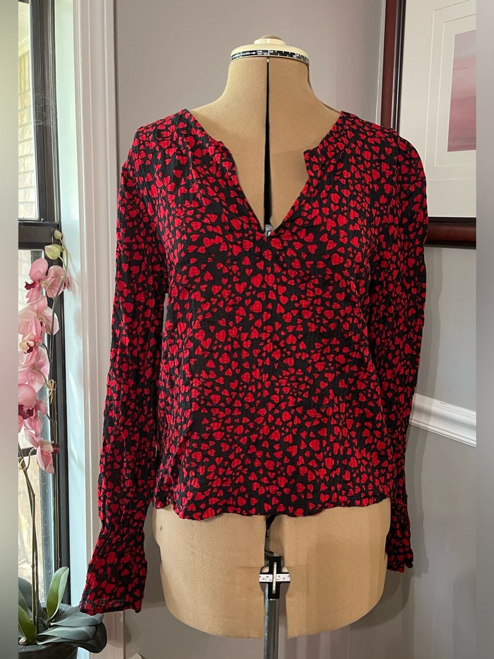 LOFT sz M Black Blouse with Red Heart Print